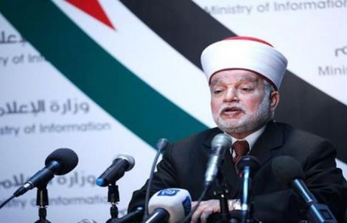المفتي العام يصدر فتوى حول حكم صلاة الجمعة لمن صلى العيد إذا وافق العيد يوم الجمعة 1446هـ