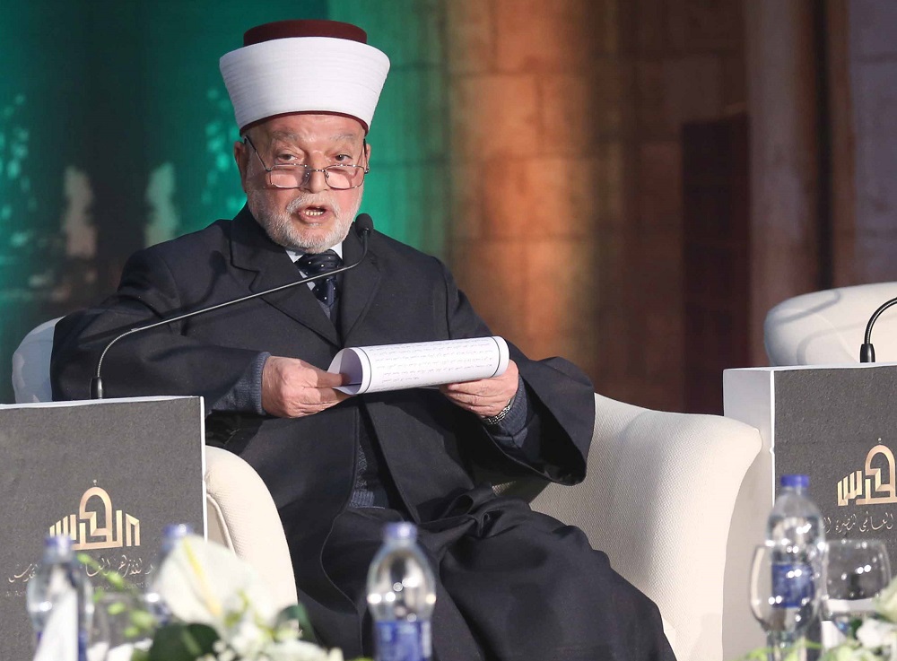 المفتي العام يدعو إلى مراعاة حرمة شهر رمضان المبارك وعمل الخير فيه - 1447هـ